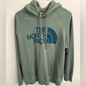 Woman’s Green North Face Hooded Sweatshirt